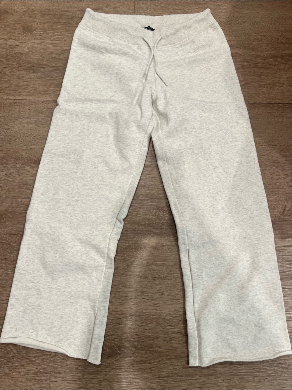 Brandy Melville Light Gray Wide Leg Sweatpants